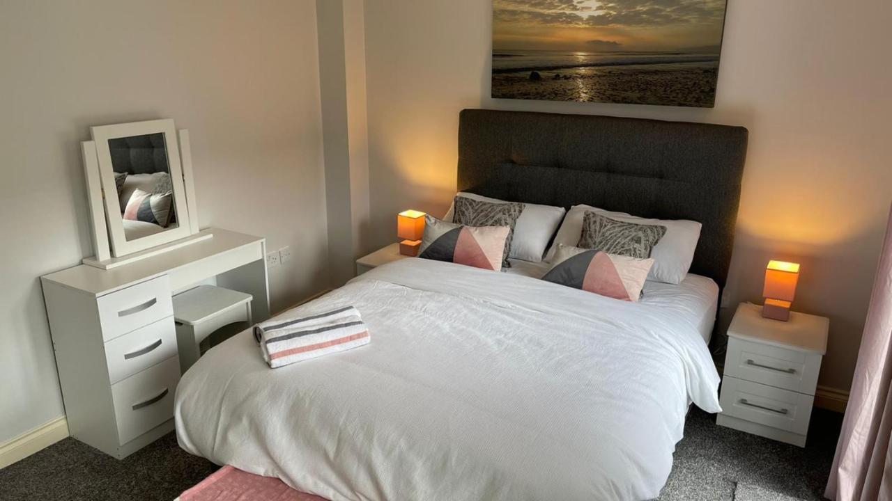 Blue Bay View - One Bed Apartment @ The Bay, Filey Reighton Exterior photo